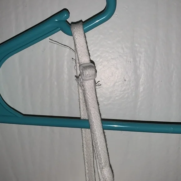 Sadie & Sage Floral Embroidered Crop Top, adjustable spaghetti strap - Picture 7 of 10